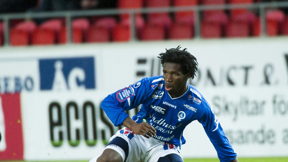 Mohammed Abubakari har inget arbetstillstånd – men har spelat varje match för Åtvidaberg. 