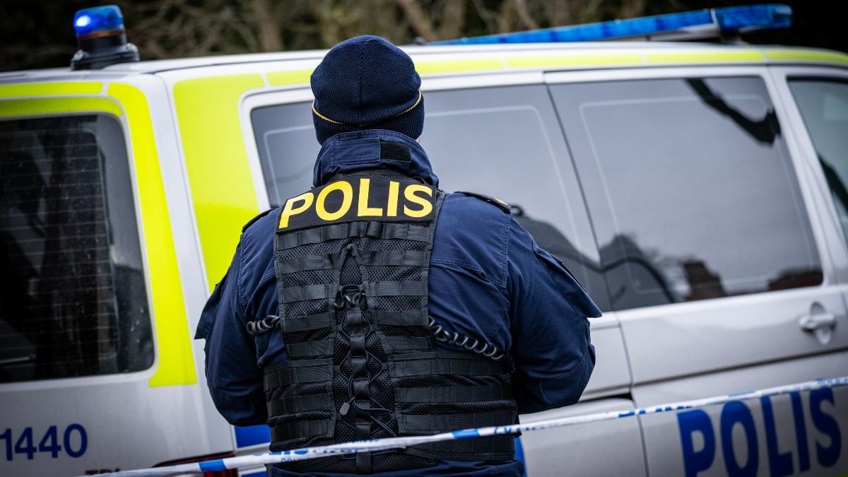 Minst två påkörda – kan ha orsakats av sjukdomsfall