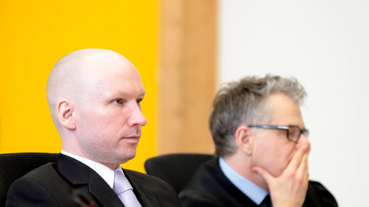 Anders Behring Breivik fick rätt i tingsrätten när han väckte åtal mot norska staten. 