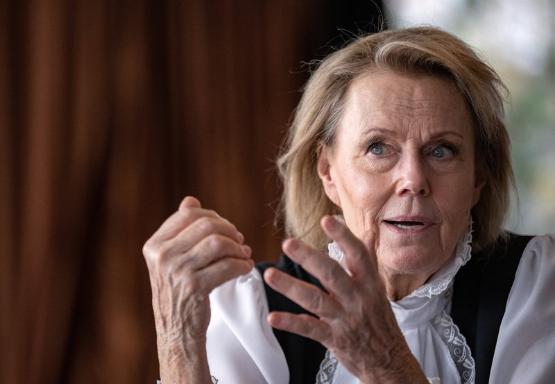 'Vi lever i existentiell sårbarhet', säger Arja Saijonmaa om vår tid.