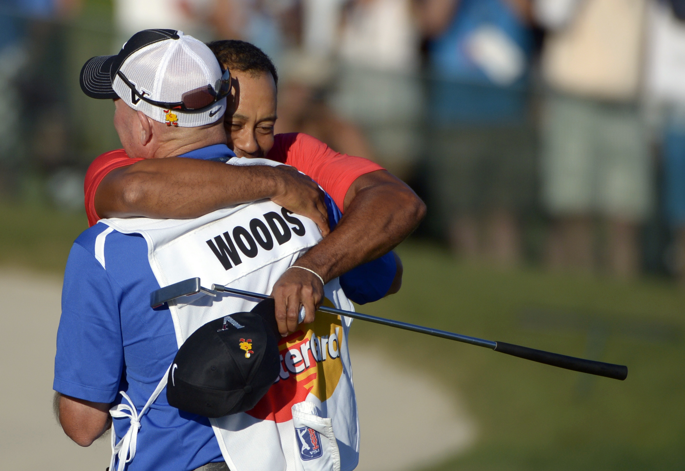 Woods kramar om sin caddie Joe LaCava som även han var mycket nöjd efter segern i Bay Hill: "Han var en man på ett uppdrag i dag."