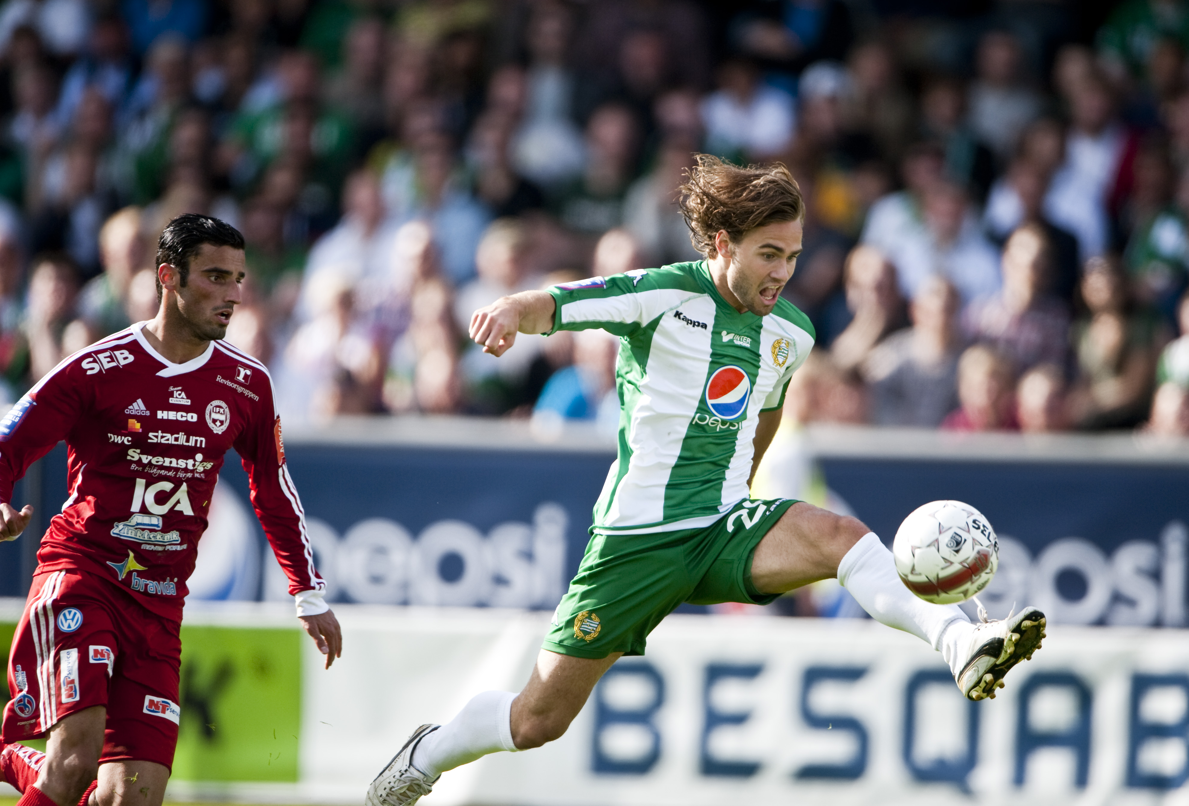 Simon Helg, vänster yttermittfältare. Betyg: 2/5. Gjort bra ifrån sig i Hammarby. En talang som nu får chansen i allsvenskan. Bra fart och vass vänsterfot. Simon Helg, vänster yttermittfältare. Betyg: 2/5. Gjort bra ifrån sig i Hammarby. En talang som nu får chansen i allsvenskan. Bra fart och vass vänsterfot.