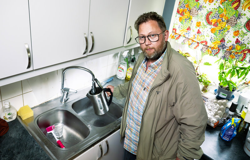 Tom Karlsson tycker att individuell vattenmätning är nödvändig. "Vi kan inte längre ta vatten för givet och se det som en oändlig resurs", säger han.
