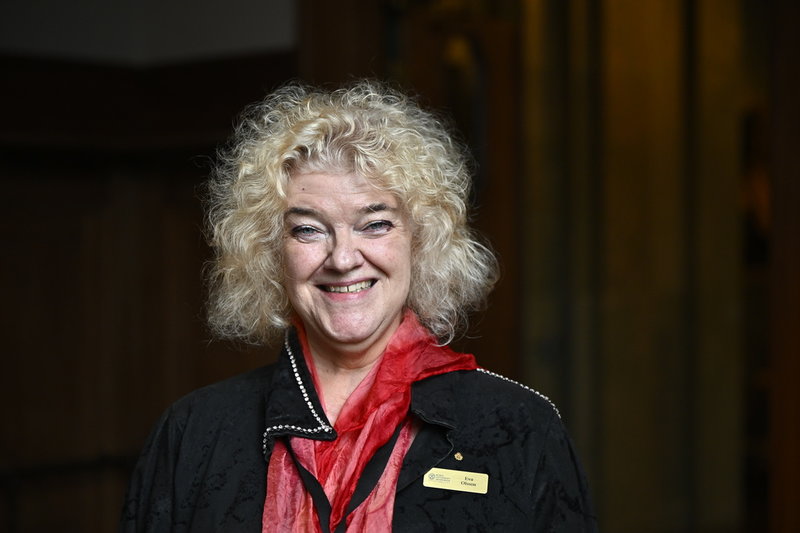 Eva Olsson, professor i experimentell fysik vid Chalmers tekniska högskola