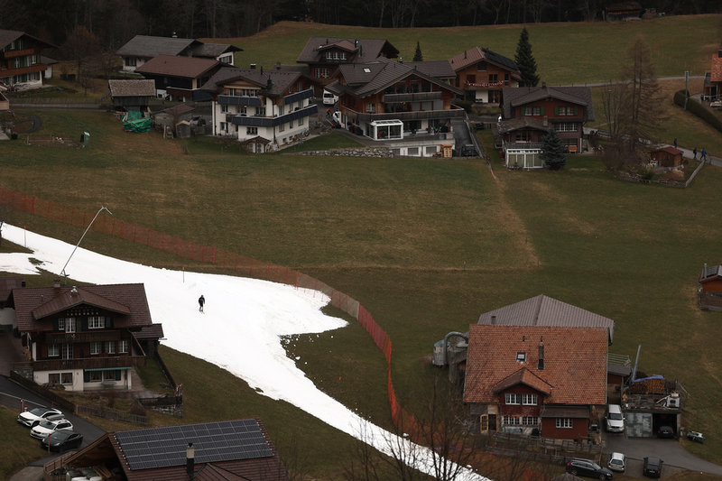 Så här såg det ut Adelboden, Schweiz, för några dagar sedan.