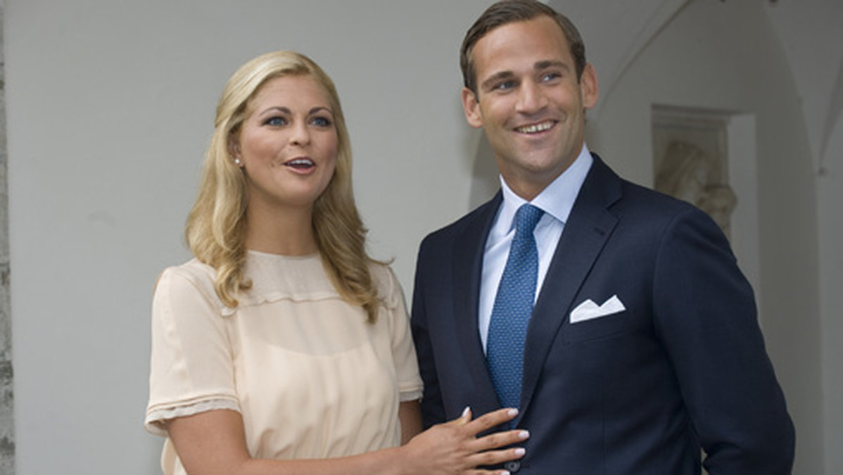 Det verkade så lovande. Prinsessan Madde tillsammans med sin Jonas Bergström. Paret förlovade sig och vad superlyckliga. 