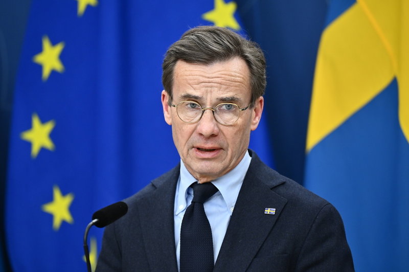 Statsminister Ulf Kristersson (M) möter väljarna i ett nytt format. Foto: Anders Wiklund/TT Statsminister Ulf Kristersson (M) möter väljarna i ett nytt format. Foto: Anders Wiklund/TT