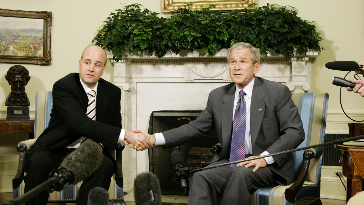 Reinfeldt träffar George Bush (2007).