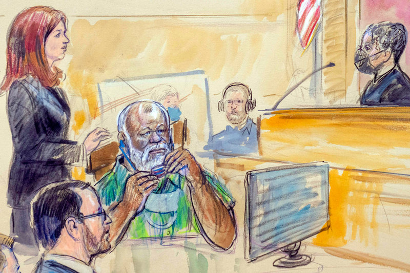 En rättegångsteckning från rätten i Washington under måndagen.