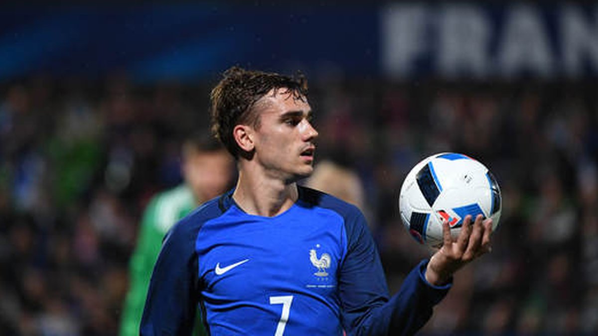 I kväll drar fotbolls-EM igång. Frälser Antoine Griezmann Frankrike mot Rumänien?