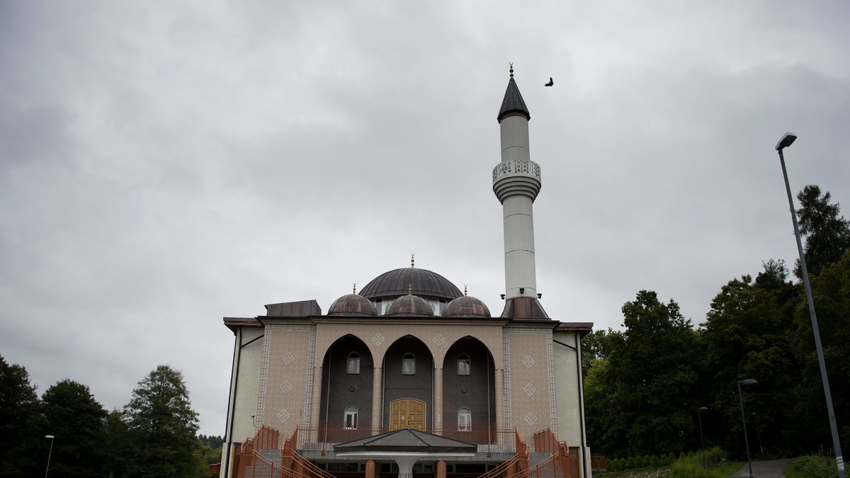Här är moskén i Fittja. 