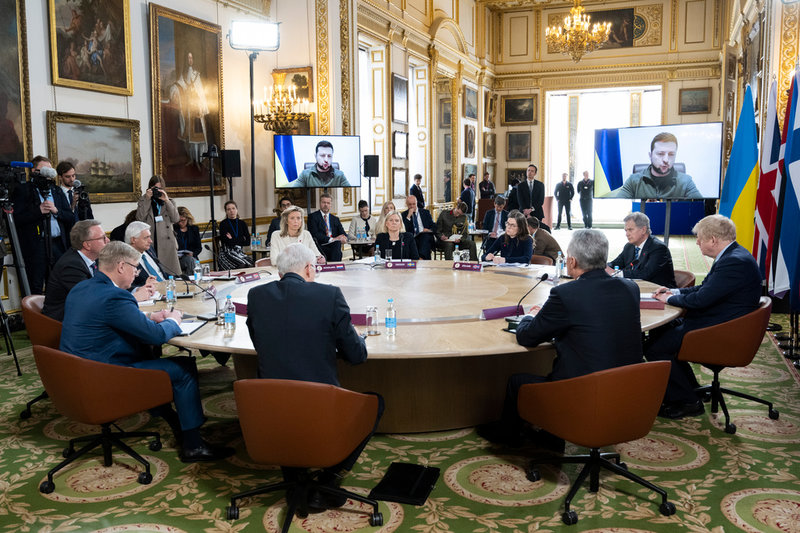 Statsminister Magdalena Andersson, Islands statsminister Katrín Jakobsdóttir, Finlands president Sauli Niinistö, Storbritanniens premiärminister Boris Johnson deltar i Joint Expeditionary Force möte i London. Ukrainas president Volodymyr Zelenskyj deltar via länk.