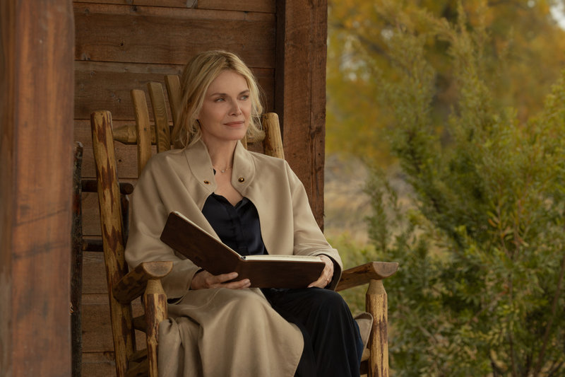 Michelle Pfeiffer i rollen som Stacy Clyburn i "The Madison". 