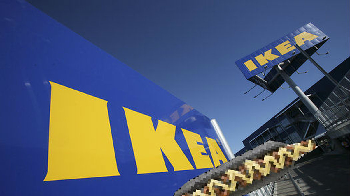 Ikea inför nyhet i restaurangen – en 30 centimeter lång och svart smakupplevelse.