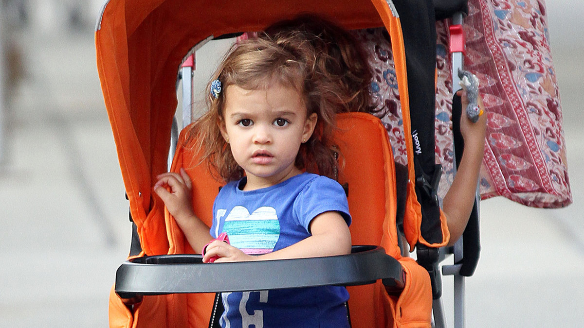 Vida är dotter till Camilla Alves och skådespelaren Matthew McConaughey.