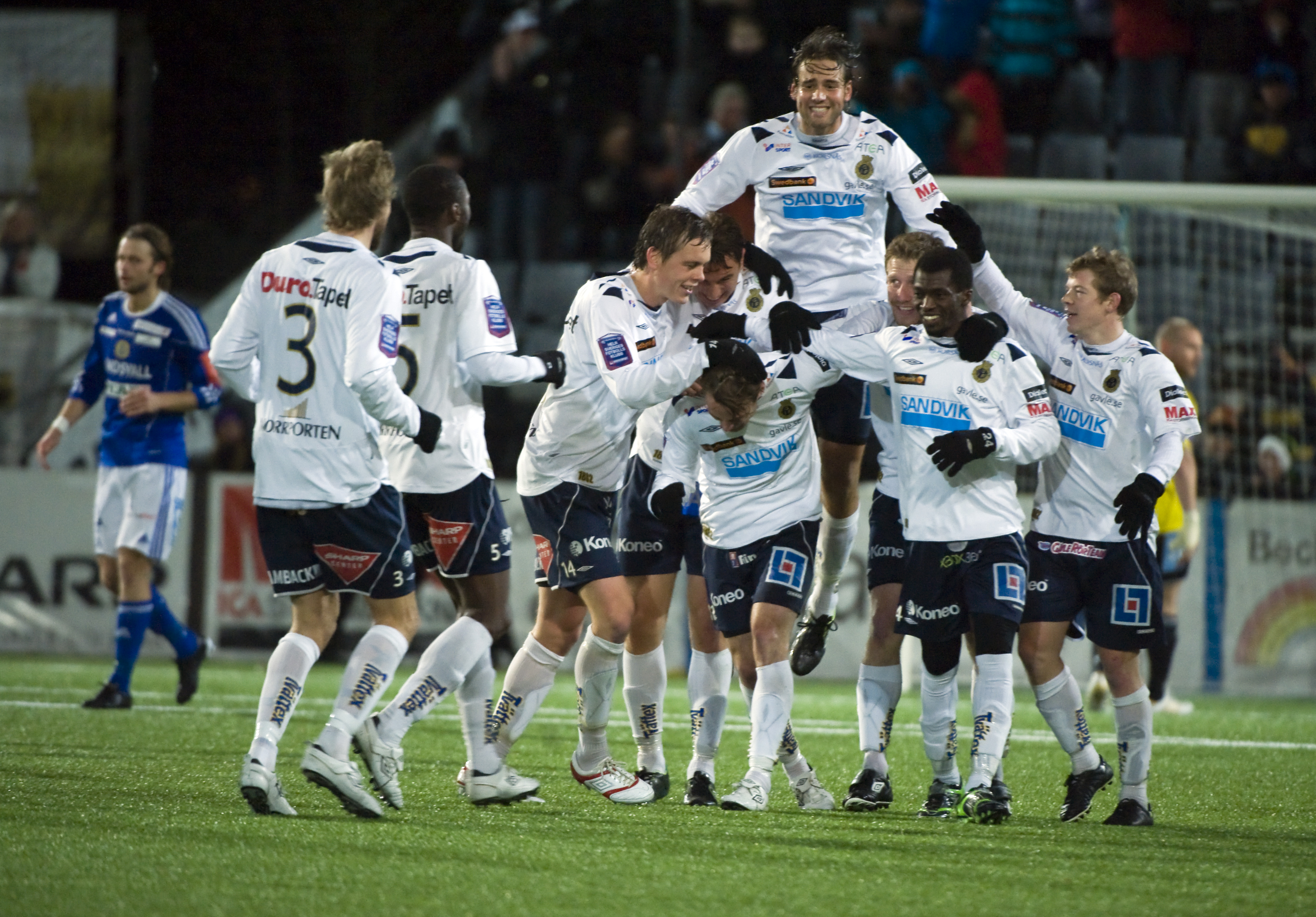 Gefle har tappat mittfältsgeneralen Yussif Chibsah, vilket gör att laget får det svårt att upprepa fjolårets niondeplats. Nyheter24 betygsätter Gefles startelva. Gefle har tappat mittfältsgeneralen Yussif Chibsah, vilket gör att laget får det svårt att upprepa fjolårets niondeplats. Nyheter24 betygsätter Gefles startelva.