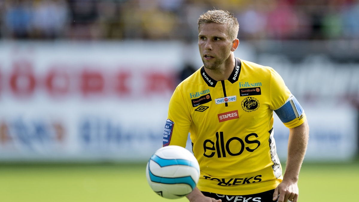 "Melker Hallberg, som är en skön spelare som har det mesta", tycker Elfsborgs Anders Svensson. 