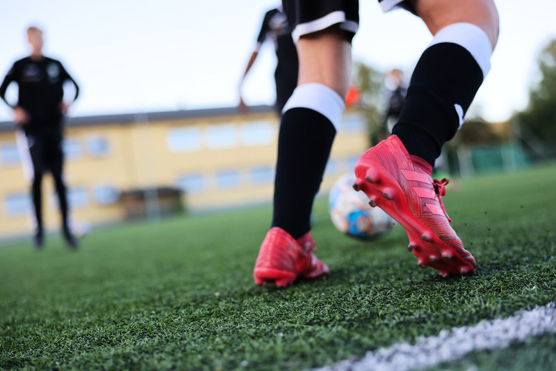 Barn- och ungdomars fotbollsutveckling är ett återkommande ämne för diskussion. Arkivbild.