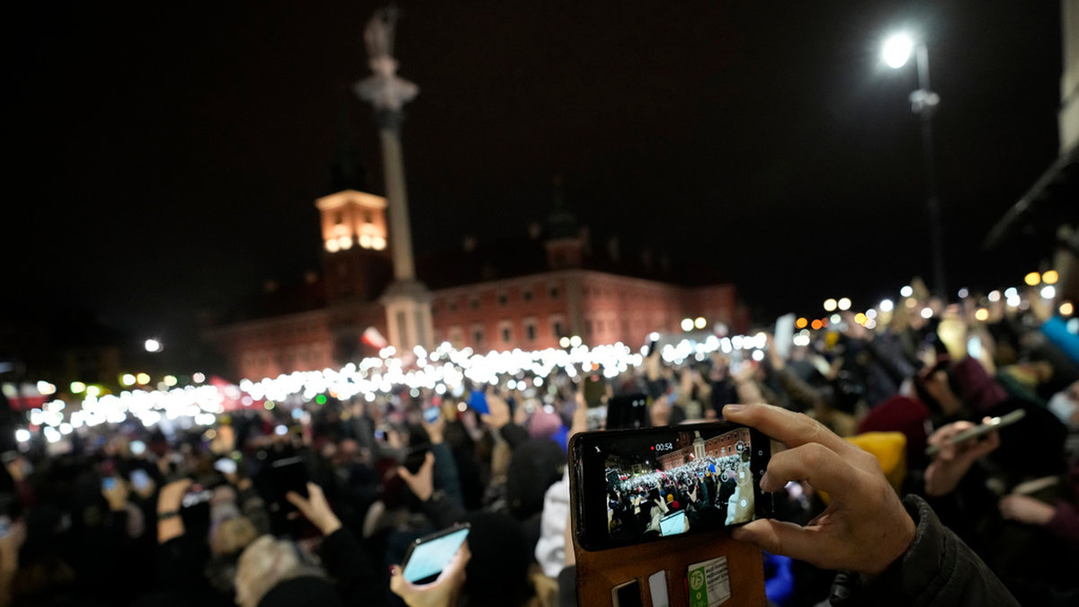 Demonstration mot Polens hårda abortregler. Arkivbild.
