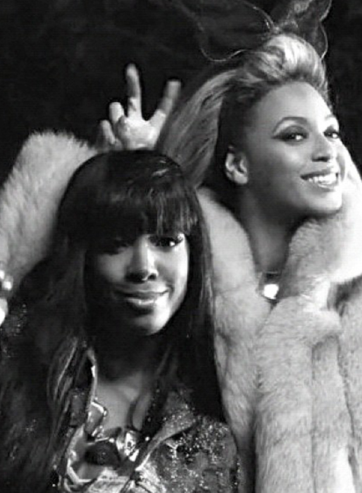 Beyonce firar Kellys födelsedag. Beyonce firar Kellys födelsedag.