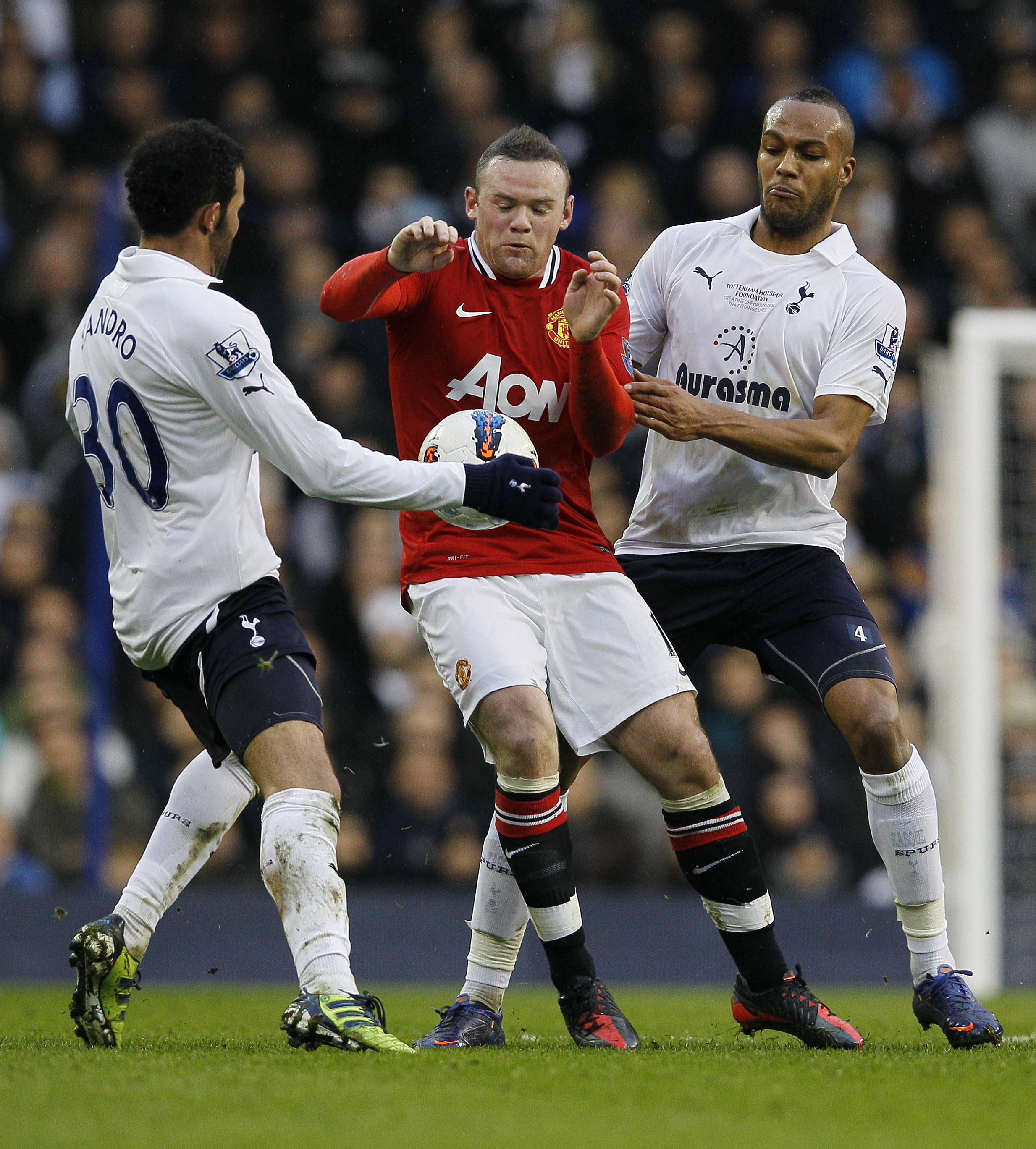 Wayne Rooney nickade in 1-0 i den 45 minuten. 