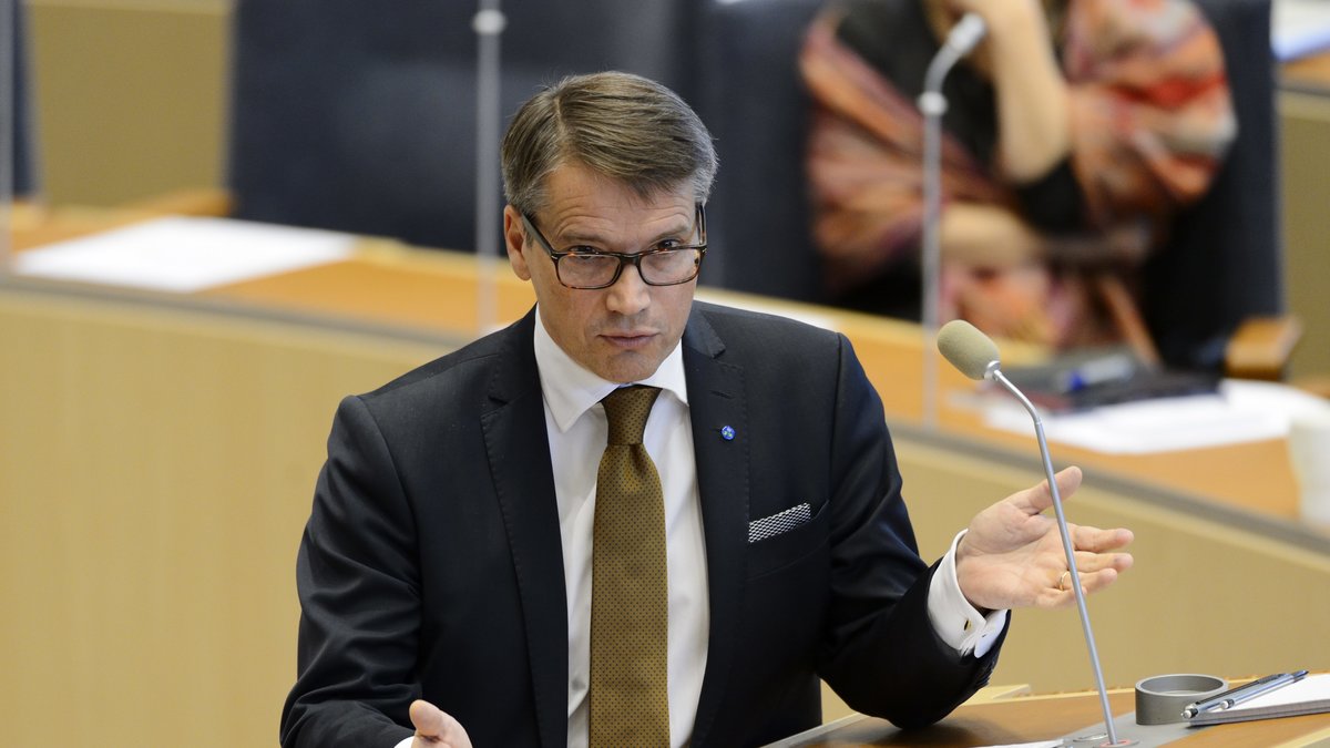 Göran Hägglund (KD) tog i sitt anförande upp bland annat psykisk ohälsa.