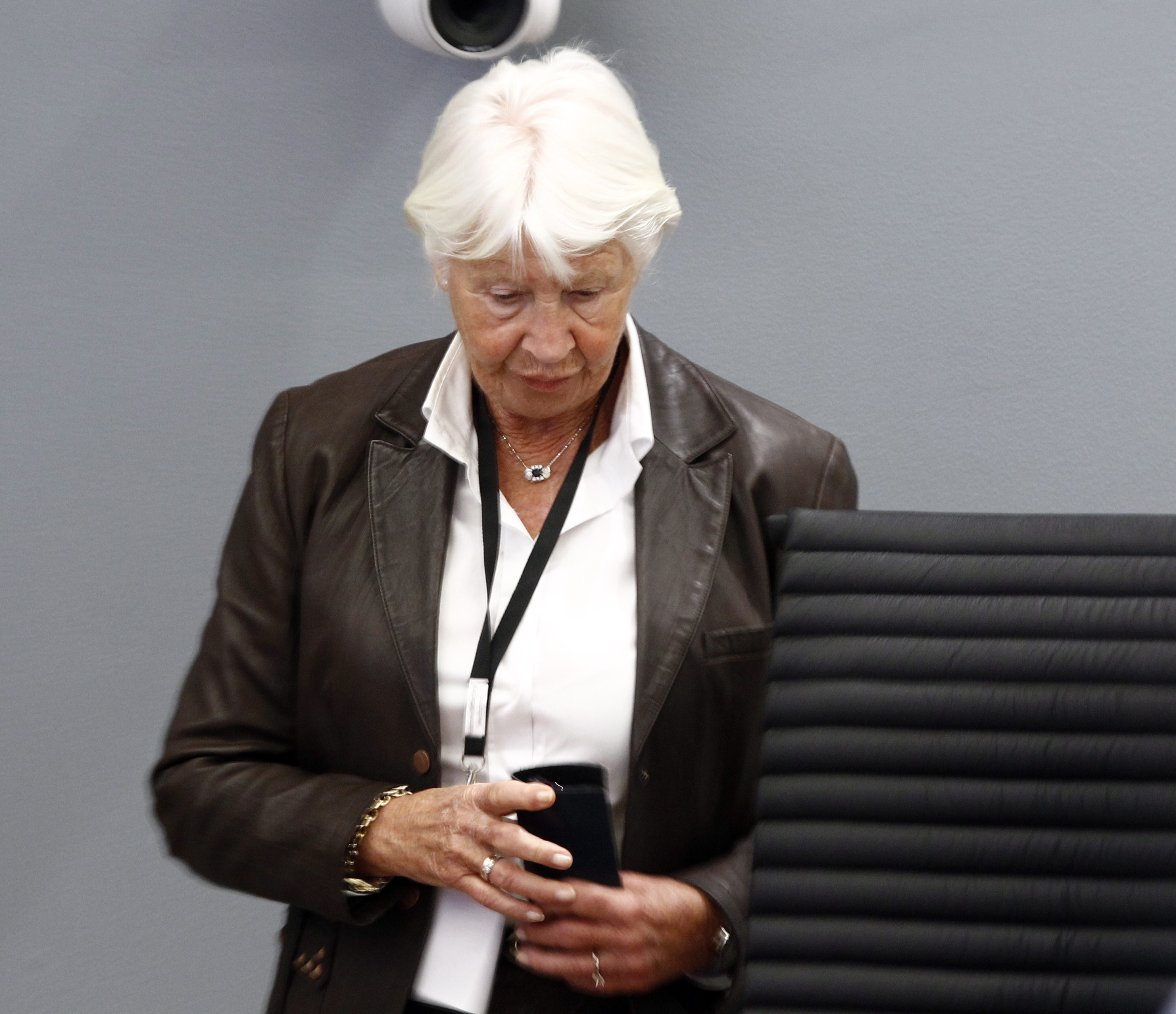 71-åriga reservnämndemannen Anne Elisabeth Wisløff fick ta över.