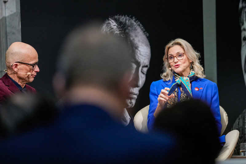 Melissa Parke (till höger) leder Internationella kampanjen för att avskaffa kärnvapen (Ican), som tilldelades Nobels fredspris 2017. Arkivbild.