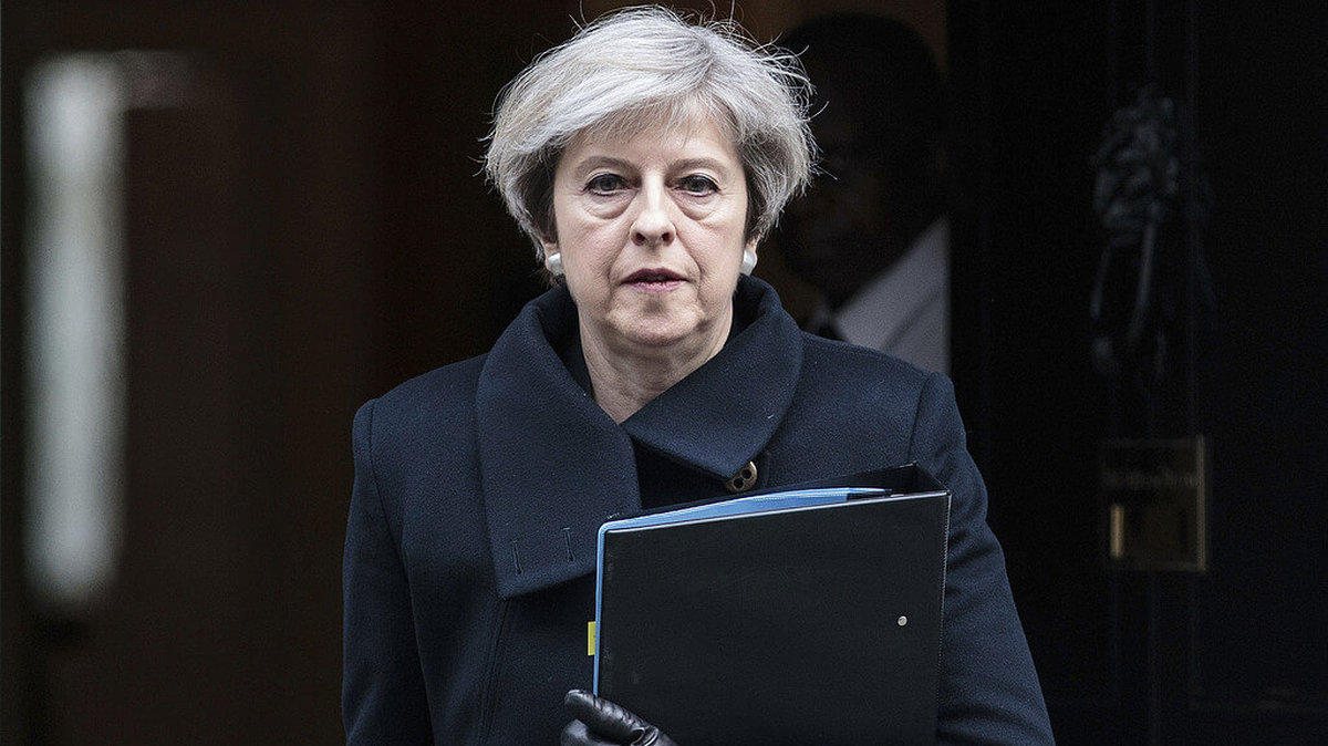 Premiärminister Theresa May utlyser nyval i Storbritannien