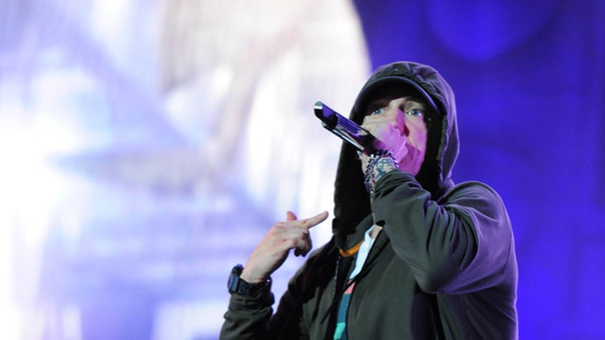Bästa Redigeringen: Eminem - "Rap God".