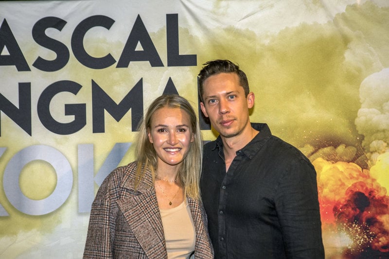 Pascal Engman och Linnea Feldt på Pascals bokrelease 2021. Foto: Stella Pictures Pascal Engman och Linnea Feldt på Pascals bokrelease 2021. Foto: Stella Pictures