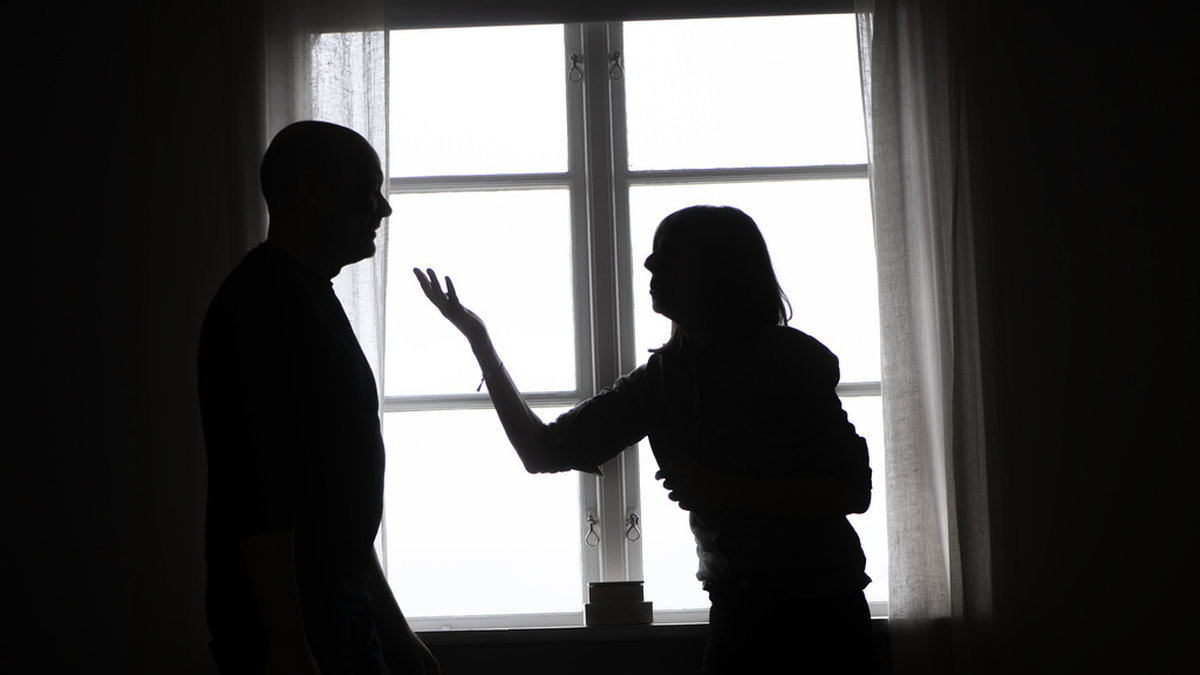Våldet som beskrevs i samtalen var övervägande riktat mot en partner. I ungefär i ett av fyra samtal rapporterade våldsutövarna om våld mot barn. Arkivbild.