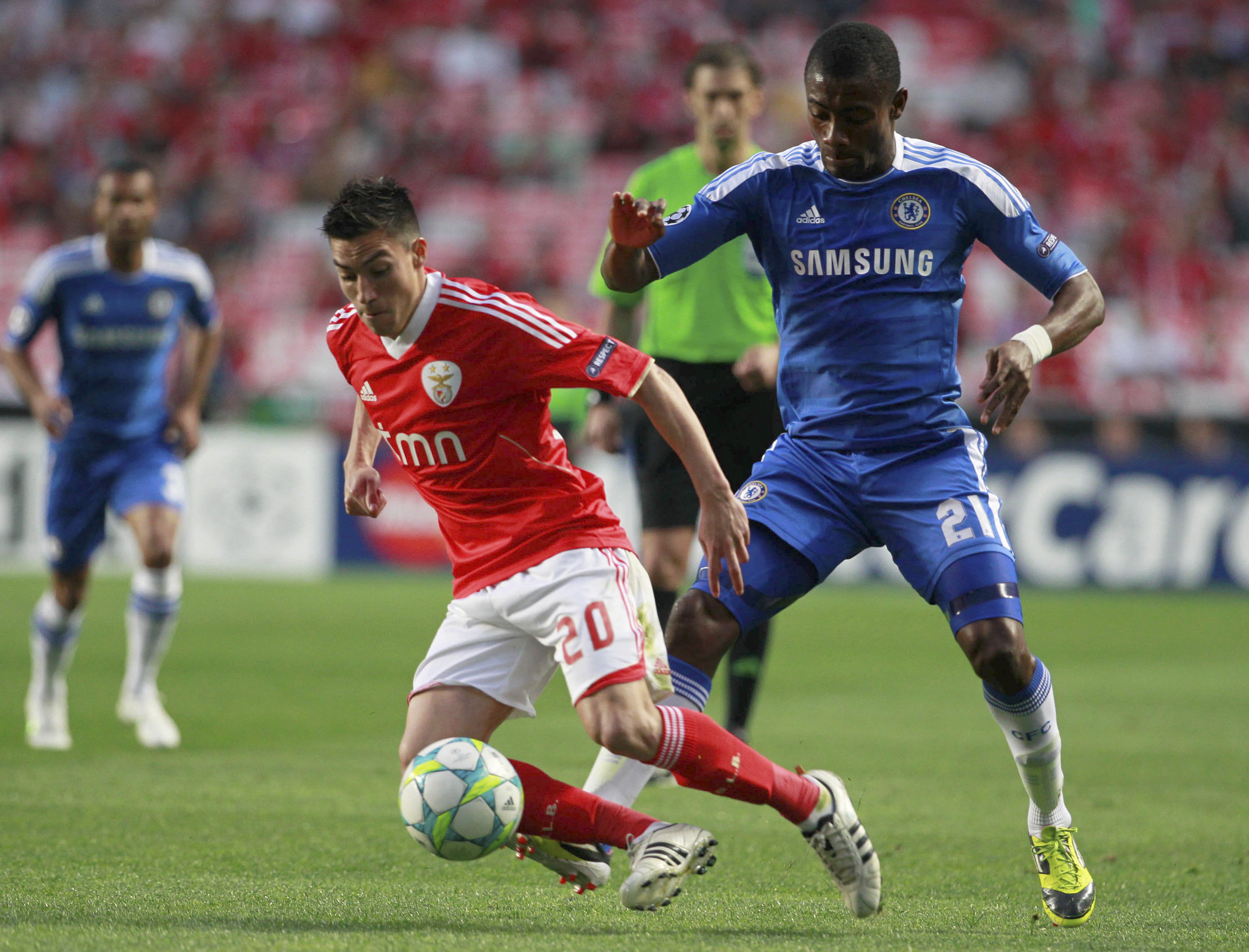 Salomon Kalou blev matchens ende målskytt. Nu väntar returen på Stamford Bridge. Salomon Kalou blev matchens ende målskytt. Nu väntar returen på Stamford Bridge.