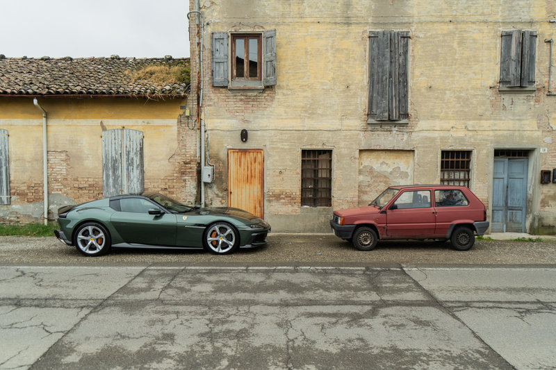 Ferrari 12Cilindri fokuserar på det ljuva livet.