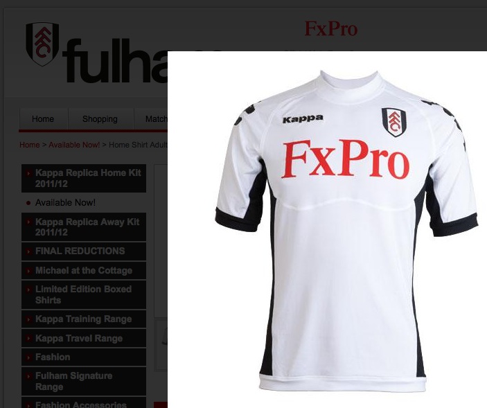 17. Fulham. Fulhams tröjdesigners verkar fast bestämda om att ständigt leverera skit. Fula detaljer med vad som ser ut att likna en sport-BH. Tänk er Damian Duff prydd i det här bottennappet: det fullkomligt skriker bottenlag av spektaklet. 17. Fulham. Fulhams tröjdesigners verkar fast bestämda om att ständigt leverera skit. Fula detaljer med vad som ser ut att likna en sport-BH. Tänk er Damian Duff prydd i det här bottennappet: det fullkomligt skriker bottenlag av spektaklet.