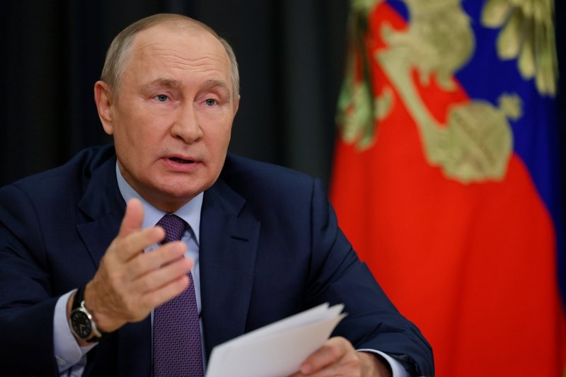 Vladimir Putin, här fotograferad vid ett videomöte på tisdagen.