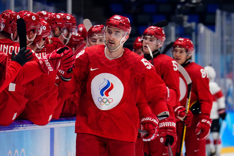 Anton Slepysjev firar sitt mål mot Schweiz.