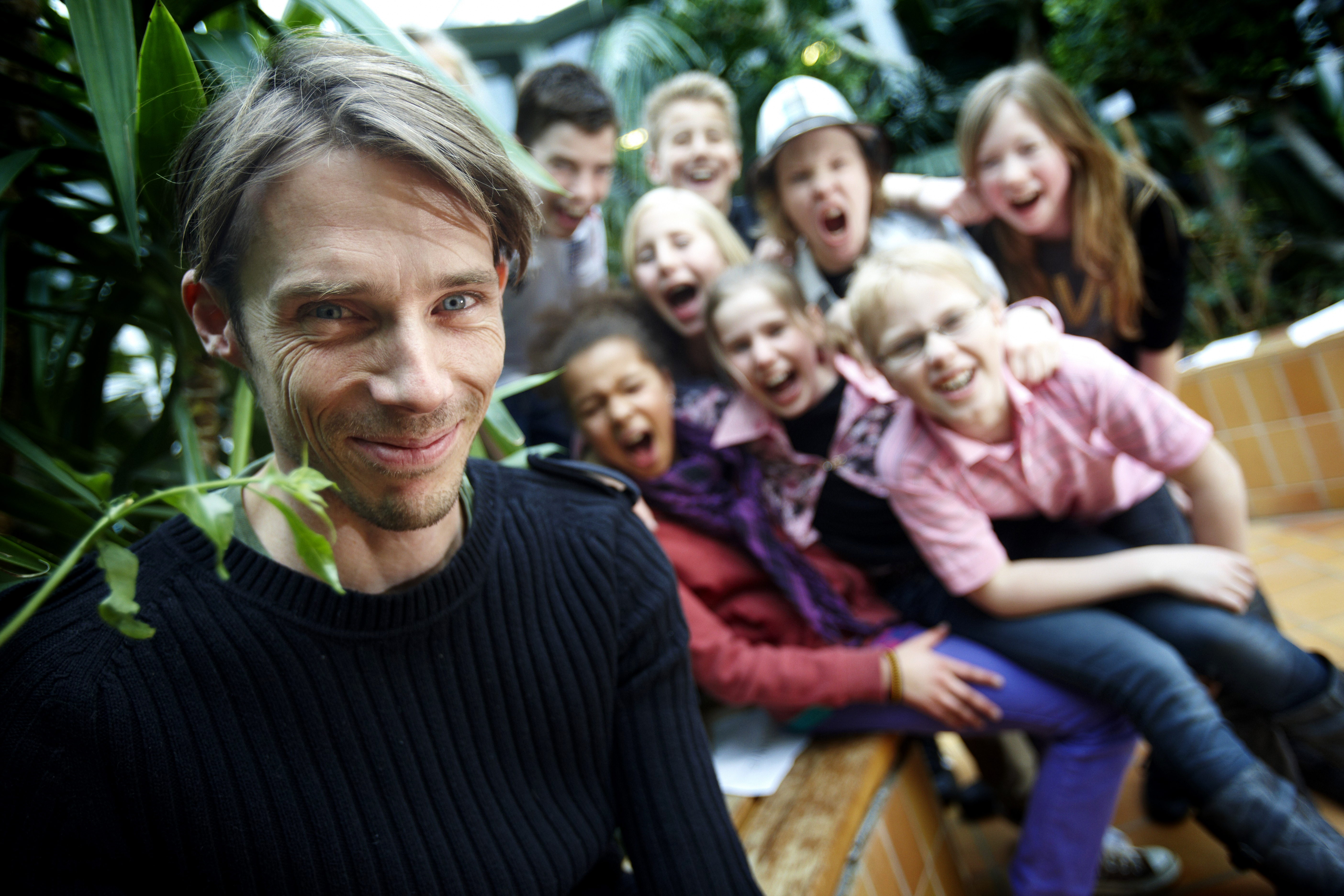 Ola Lindholm har varit programledare för Wild Kids.
