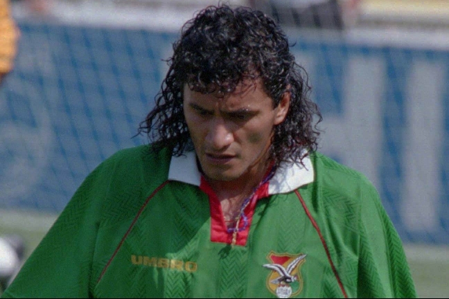 Bolivias gamle landslagsikon Marco Etcheverry slutade 1987 års Gothia Cup som slutsegrare med klassiska Tahuichi. Bolivias gamle landslagsikon Marco Etcheverry slutade 1987 års Gothia Cup som slutsegrare med klassiska Tahuichi.