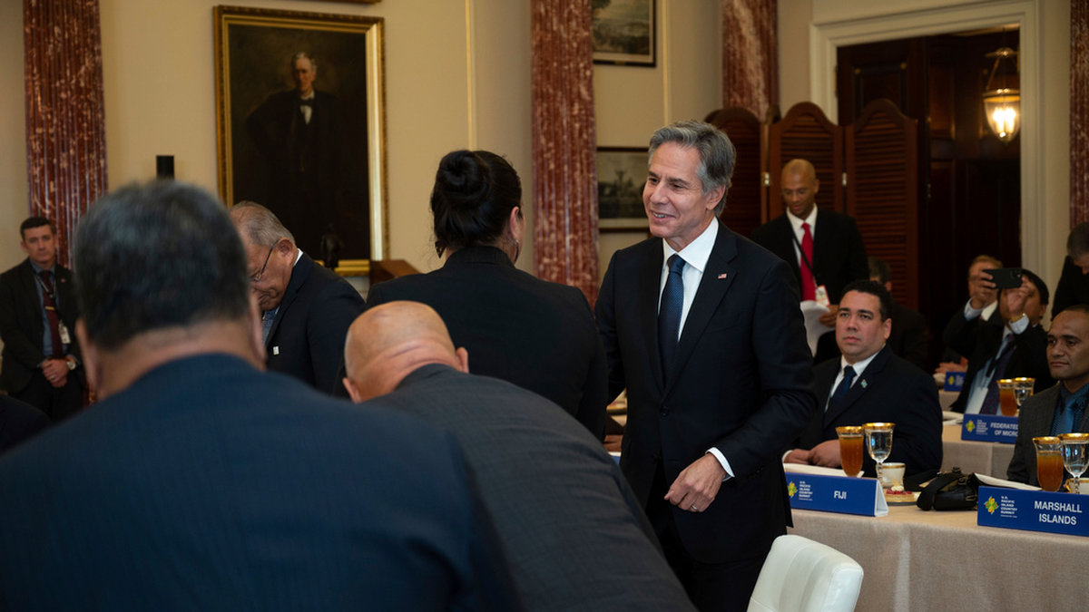 USA:s utrikesminister Antony Blinken tar emot ledare från önationer i Stilla havet.