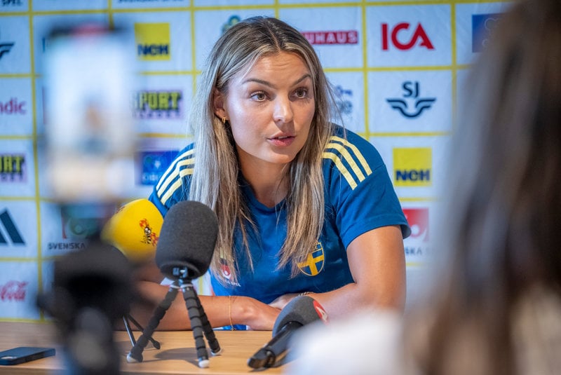 Johanna Rytting Kaneryd under en pressträff med landslaget i Åhus.