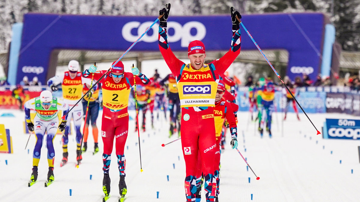 Pål Golberg firar segern i söndagens 20-kilometerslopp i Lillehammer