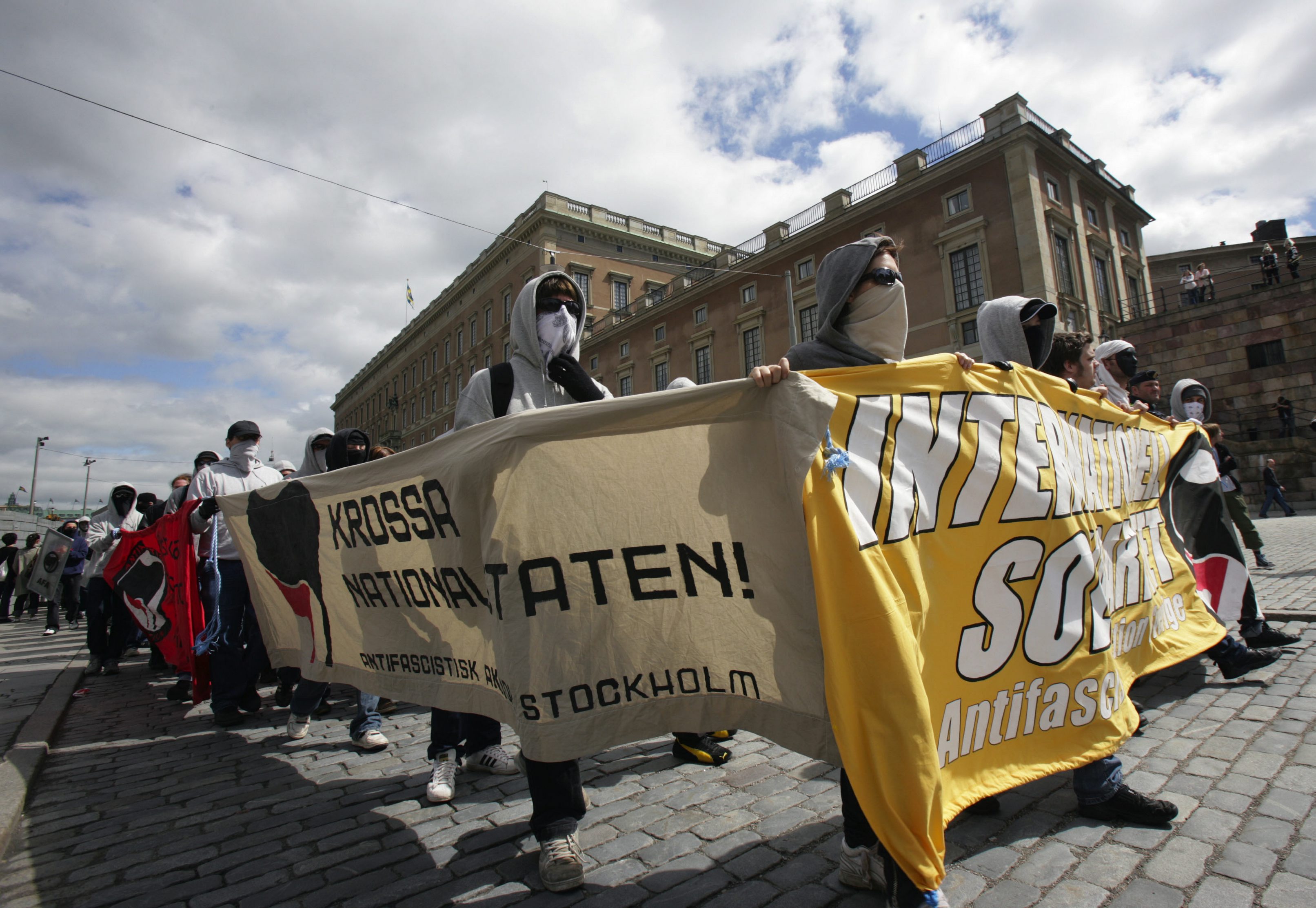 Ungdomsvåld, Vänsterextremism, Sverigedemokraterna