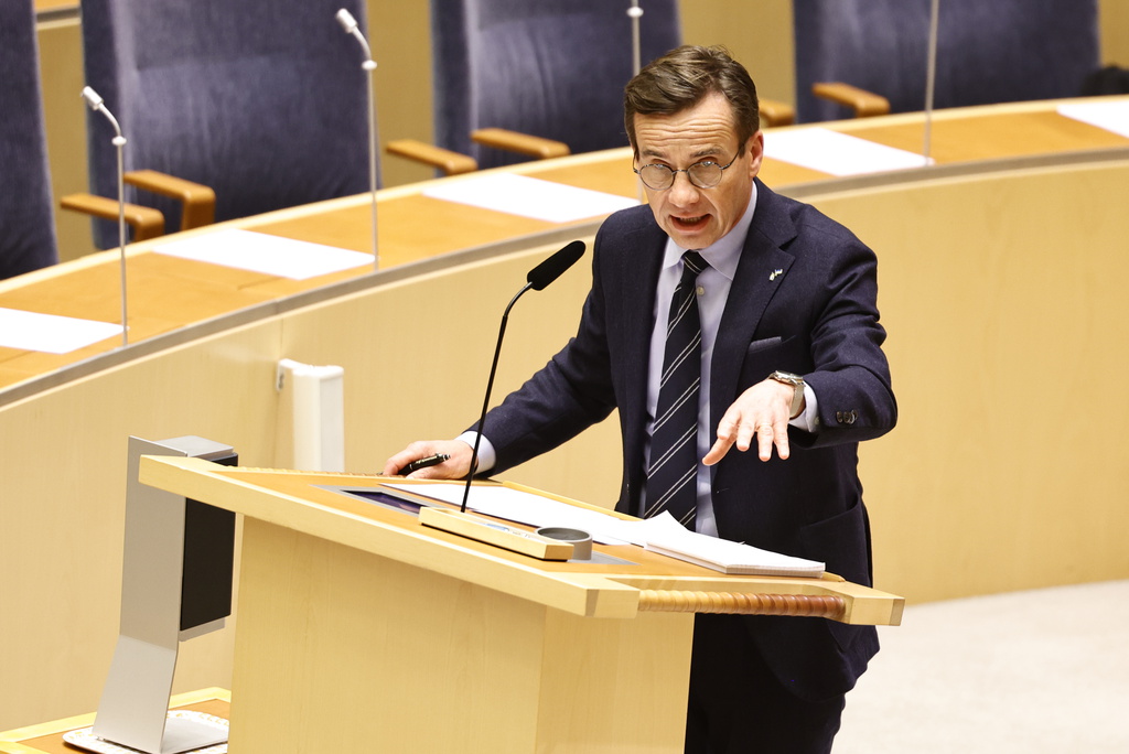 Statsminister Ulf Kristersson (M) under den EU-politiska partiledardebatten i riksdagen.