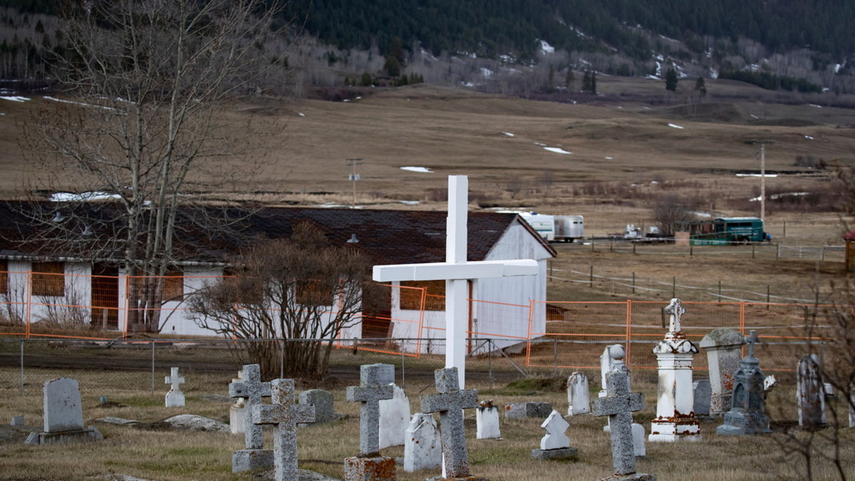Sedan 2021 har man i Kanada hittat över 1 300 omärkta gravar vid internatskolor. Arkivbild.