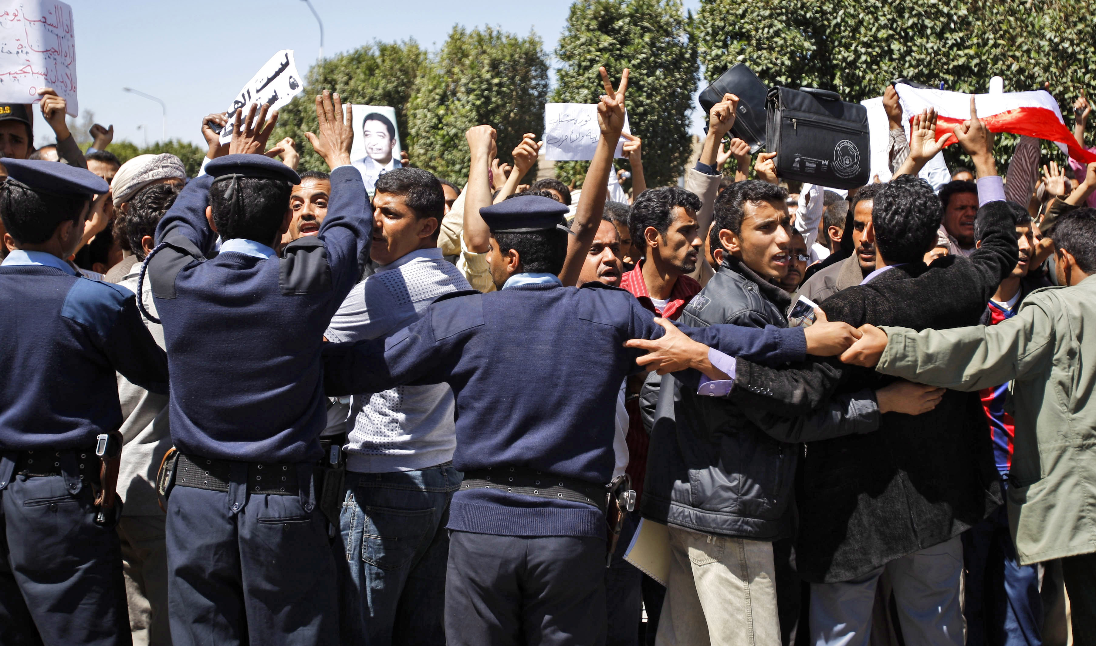 Uppror, Demonstranter, Demokrati, Kravaller, Jemen
