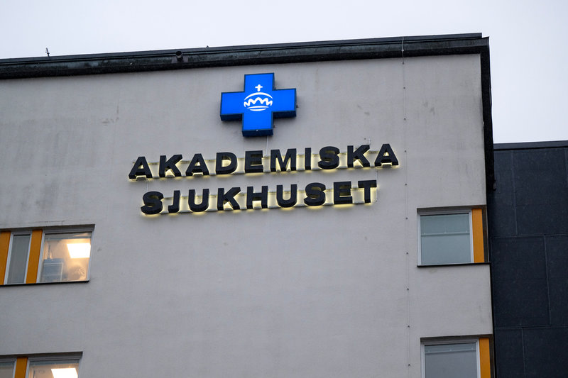 Tillståndet är kritiskt för det barn som vårdas påAkademiska sjukhuset efter en snöolycka. Arkivbild.