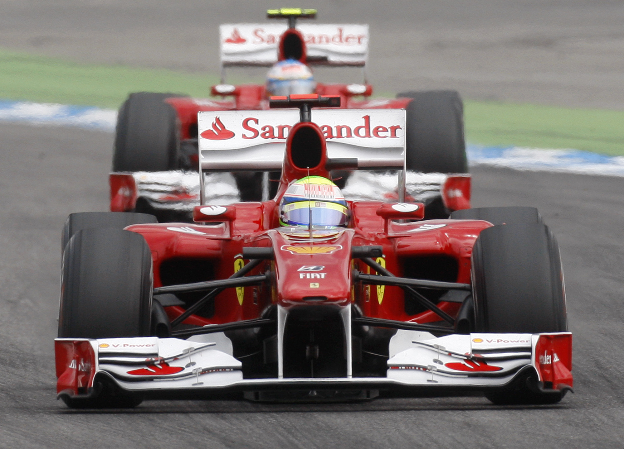 Ferrari straffas rejält för stallordern.