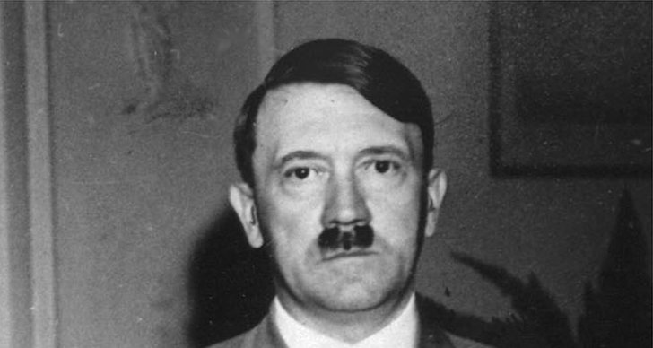 Swansea, Hitler