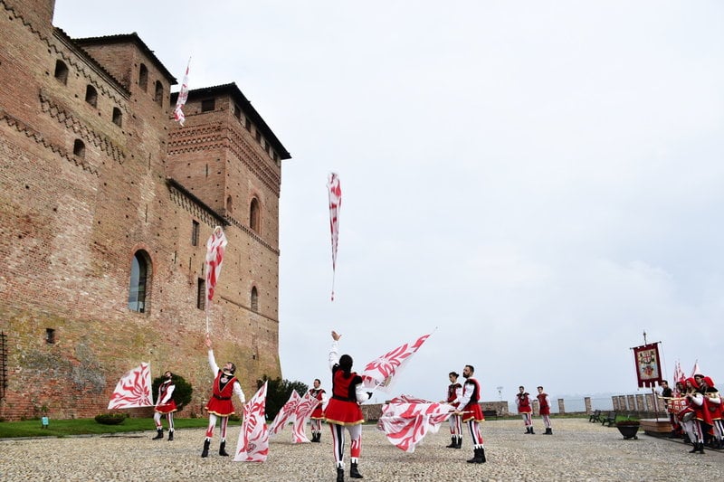 Tryffelauktionen på slottet Grinzane Cavour är en stor årlig begivenhet i Piemonte. Arkivbild.